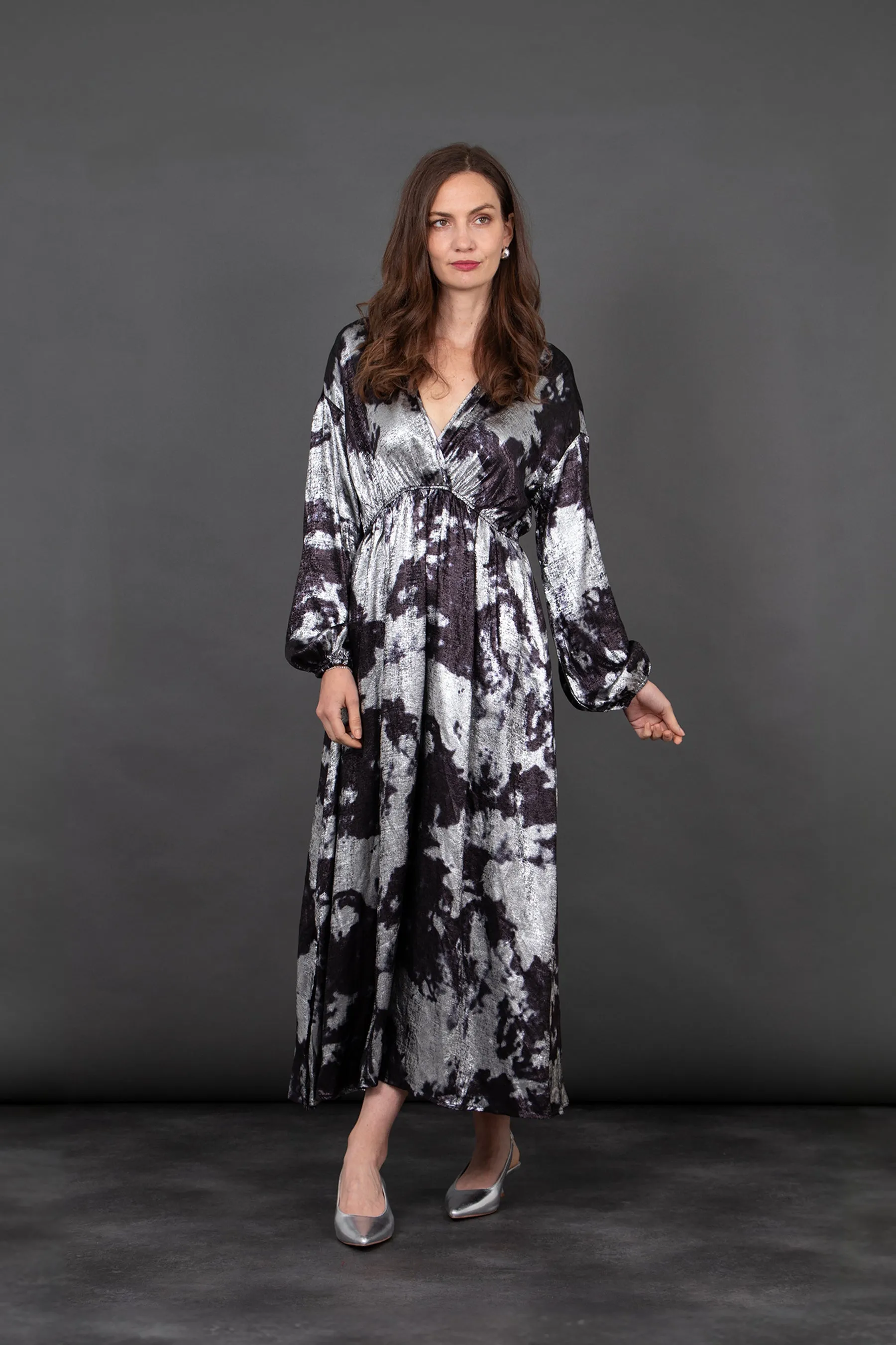 Ruby Wrap Top Maxi Dress in Silver, Metallic Oil Slic