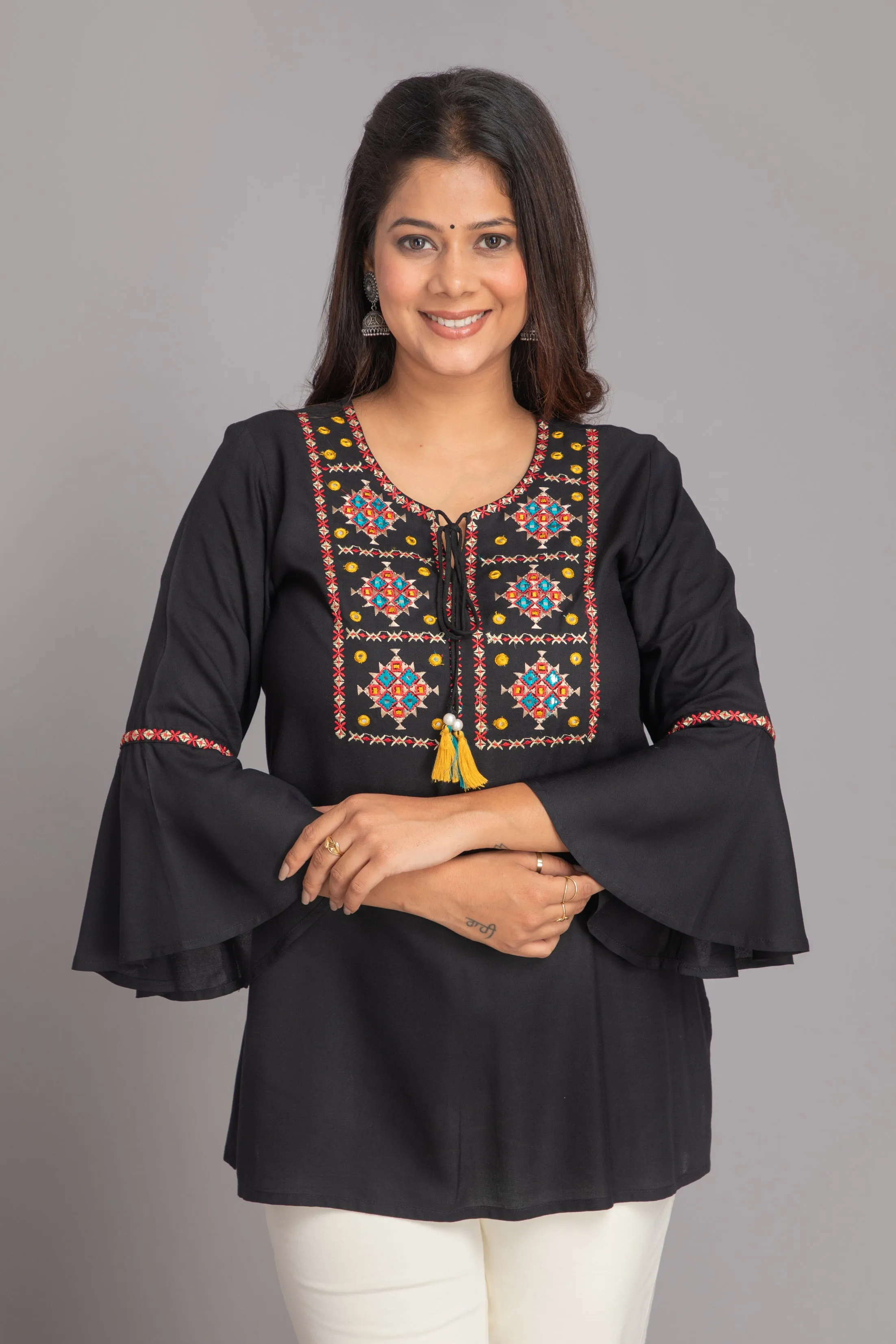 SUTI WOMEN RAYON EMBROIDERED TOP WITH DORI TESSELS